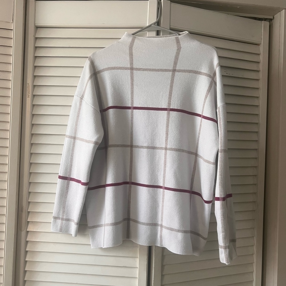 Tahari Women’s Funnel Neck Top